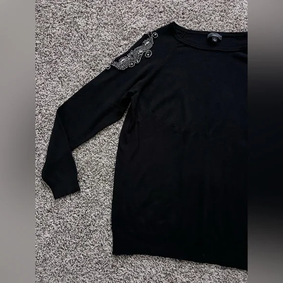 Susan Graver. Women’s shirt size large. - Picture 3 of 6